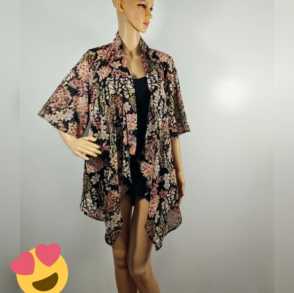 new directions Other - Floral Kimono